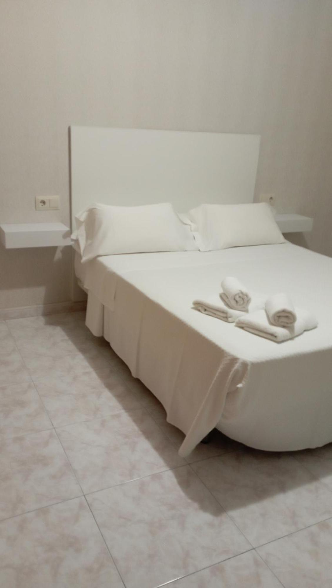 Apartamentos Dunamar Noalla  Exteriör bild