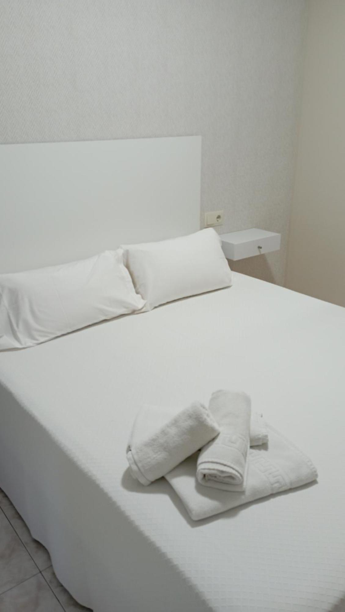 Apartamentos Dunamar Noalla  Exteriör bild